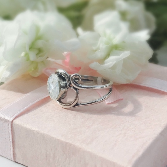 LAST ONE!Size 6: Ancient Roman Glass Sterling Ring - Picture 4 of 5